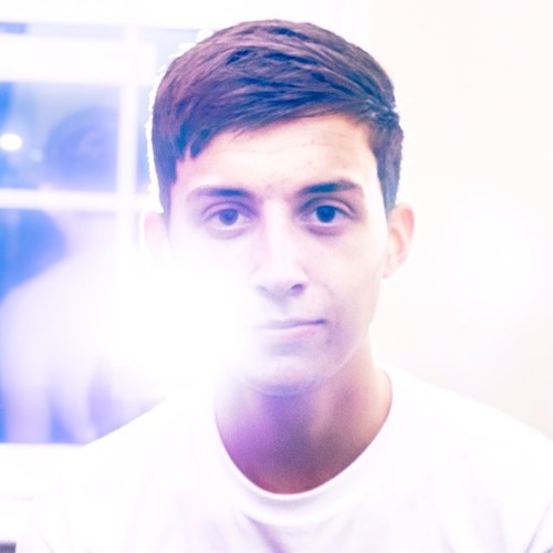 21 Year Old Amateur Photographer