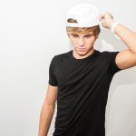1/4 of @OverloadMusic. Contact my manager @Blair at Alpha Dog Management for enquiries!