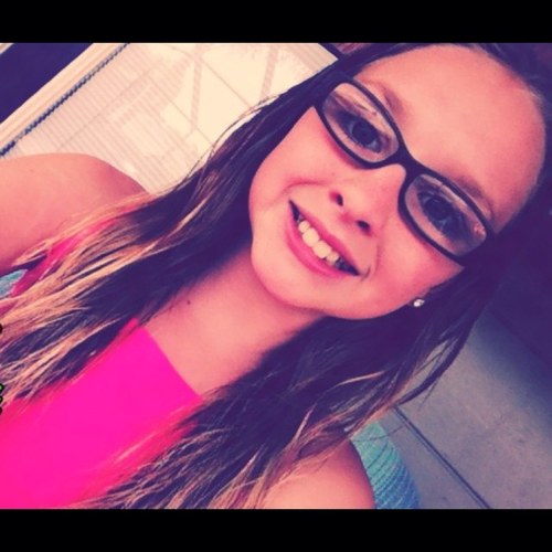 ∞ Young✌ ∞ Florida Babe☀ ∞ Single ∞ Love iS A Strong Word So Use iT With iT's Right Meaning:* Instagram-xo_karsynbbby ∞ Live Life Like You We're Dyeing✨❤