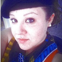 Makafella's profile picture. Stylist & Shopper Specialized in +Size Fashion - BElieve in YOUrself - The World Without Is a Reflection of The World Within.