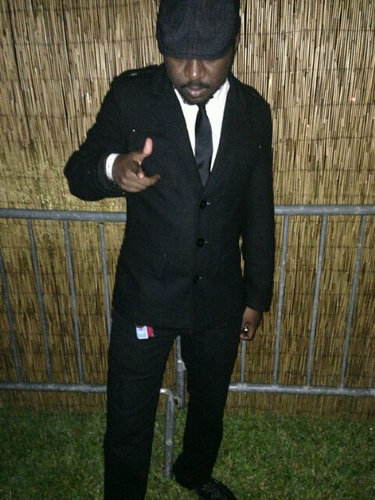 Talented and Motivated Individual.....Each one teach One....#NOISEVIOLATION Only way to be heard is to be ((((LOUD))))