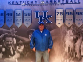 henrywnc's profile picture. 