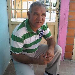 JOVIGAR's profile picture. El que habita al abrigo del Altísimo
    Morará bajo la sombra del Omnipotente.