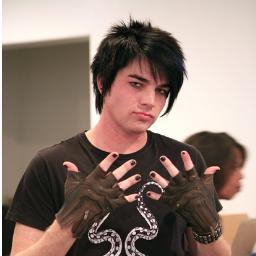 17 yrs old. Love dancing. I like Red Hot Chili Peppers and Adam Lambert's Trespassing album.