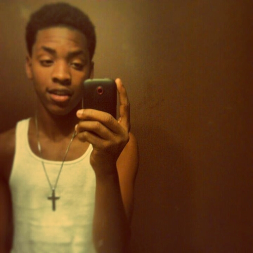 baee here all the unnecessary fvcked is out the gate I'm here and I'll be here for a while follow him and follow me @xdeshaee