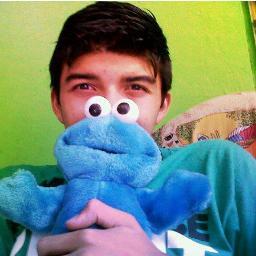 Me llamo Carlos Amante de musica Metalica y la Electronica soy Loko me encanta molestar y vivir la vida al Maximo :D doy #FollowBack :)