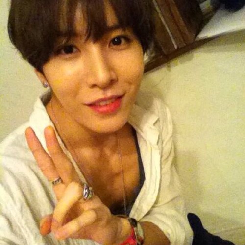 Annyong~No Minwoo(ro)bot. ☆韓国の俳優☆