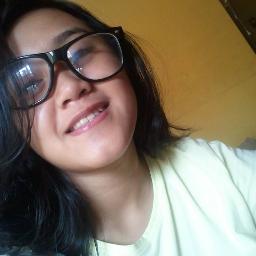 ' muSic lOver 3 | Simple Lang :) | talkATive,Lavigneanos and swiftie folLow mE and i FolLow bacK..  :)'