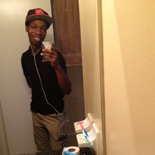 _DatDamnBrandon's profile picture. #Mirrors! iLoveMyself(: