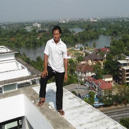 heinhtetzaw99's profile picture. 