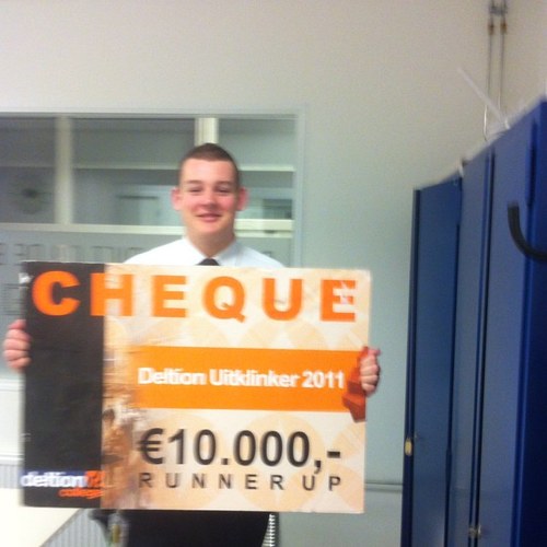 brian02413's profile picture. 19 jaar 
Werkzaam bij de beveiliging 
Hopelijk binnenkort werkzaam bij de vrijwillige politie
Opleiding Coordinator beveiliging