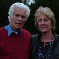 Prof. Community Mental health. 25 years research of the hearing voices experience. Developed with Sandra Escher accepting and making sense.Basis H.V. movement