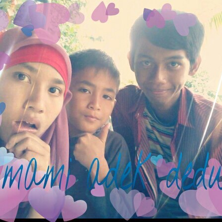 awandanrima's profile picture. aku pasti bisa untuk membahagiakan kalian semua.. ..
kebahagiaan itu ada.. ..