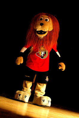 Best mascot in the world fuckin every and any lion out there (Parody Account)