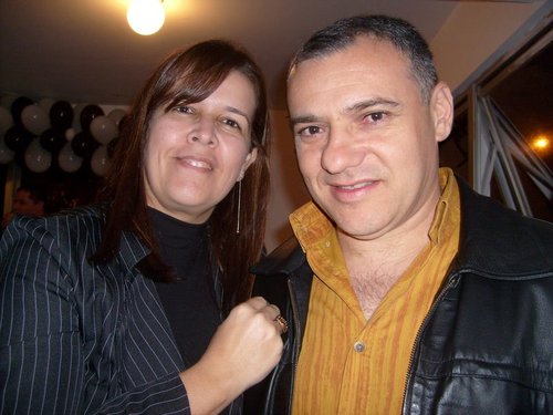 Casada
Mãe 
Sommelier