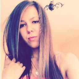 Hey :D I'm Mel.I love my friends so much.. ♥ ^_^ I love #Nutella,Im addicted to chocolate. ♥ Im very romantic girl  and i will do everything for people i love ♥