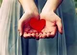 صديقآتي ‏؛ أعلموآ ل أخرتكم أكثر وأكثر ف حبي لكم لا تكفيه حيآة وآحدهه ‏‏♥♥♥~