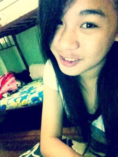 Blessed With The Name ALLiAH MAE MENDOZA ViLLARiEZ 13 Years Living In This Ramdon World =)) (Follow Me, Just Mention For Follow Back)