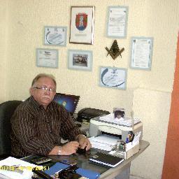 Corretor de Imóveis,atuando nas praças de Fortaleza-Ce-Caucaia-Ce (Icarai-Tabuba-Cumbuco)-S.G.do Amarante-Ce(Taiba-Pecem) e Paracuru-Ce