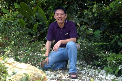 天主教教友--聖名:保祿 PAUL
基督徒的人生觀並不是高言大智的理論，所追求的人生方向也不是獨善其身的哲學，而是一個對生命具體的回應。
喜歡攝影使用1.賓德士K-X(隨身輕便白色機) 2.佳能7D(半專業照相機) &3.佳能 30D 4.SONY NEX-3C 白色機4.國際牌水下照相機等..