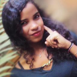 • ρara unѕ α mociinнa
• ρara oυтroѕ α νilã 　　　　　
(66³
  #UniãoDoTwitterSegueEuSigoDeVolta
