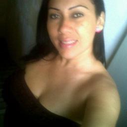 desireem2008's profile picture. Lic en Administración,  Representante Rena Ware.