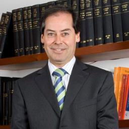 Abogado en derecho de autor, propiedad industrial y competencia.
Socio de la firma BBGS COLOMBIA Abogados
Profesor de PI de la Universidad de Los Andes