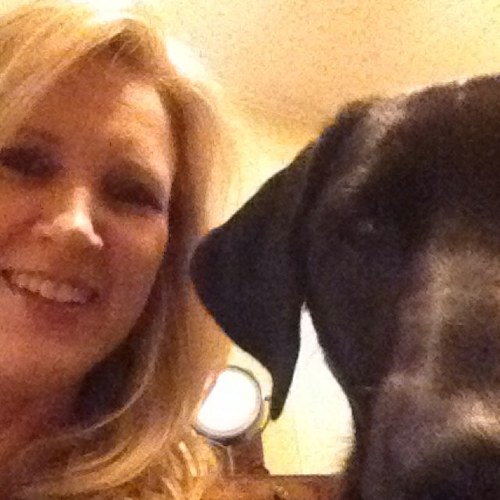 vicki_farmer's profile picture. 