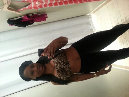 pretty chill laid back person... love to laugh and have fun !!!! love being with my friends and family !!!