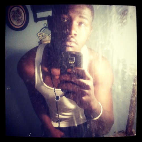 Im loyal to my love ones and all my thugg ones!