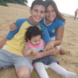 también me puedes decir carls :3