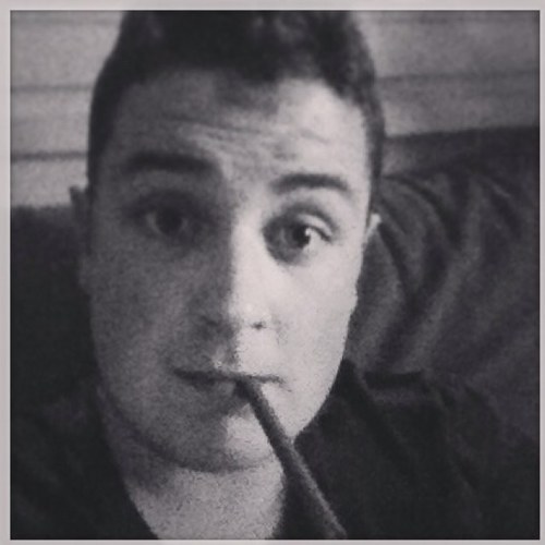 poshiescobar's profile picture. 