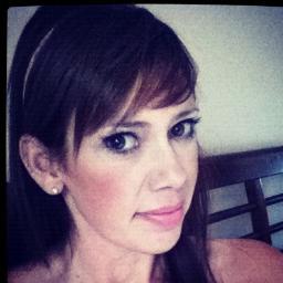 Online Business Manager for best-selling authors and marketers, also known by my alter ego as Secretary to the Stars!
