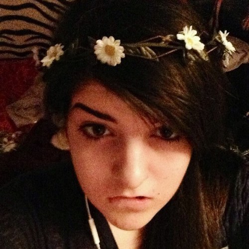 itsAleishabitch's profile picture. I love you as far as i can throw you 
Instagram-ALEISHA_BROOKE