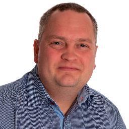 Jeg er borgerlig - IKKE liberal. Der er en markant forskel! Medlem af Konservative i Køge.
Tweeter mest om DK politik og lidt om håndbold.