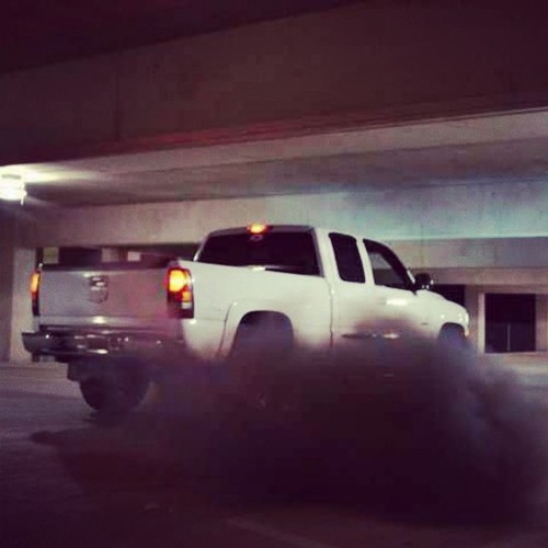 Truck_Slutt's profile picture. If you're looking for me you can find me sitting in the back of a jacked up tailgate. Bestfriend, @BckRdsPrincess. #teamchevy