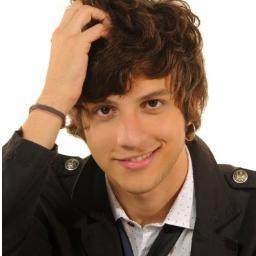 fa do chay , e da demi lovato ..
seria lindo elis , juntos neer ??