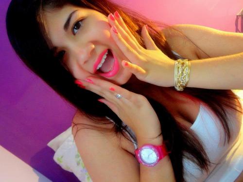 Amo a Bia Saito, amo seus videos, seu blog, e sua fã page!