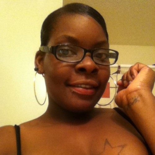 hey, you look lost ... follow me ( ; #TeamMILF . #TeamIDGAF . #TeamReal . #TeamILoveMyKids . #TeamFollowWhoIWant . #TeamFuckYouPayMe .