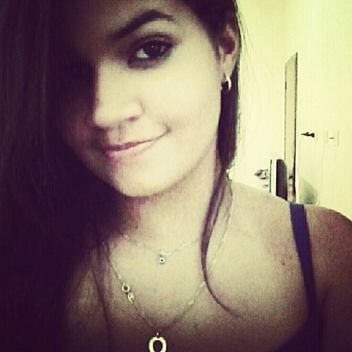 14 anos,solteira.