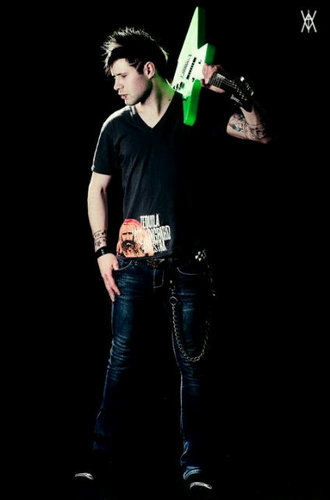 ben_p_braun's profile picture. Guitar and backing vocals in @tattered_band Chef at times and Bartender of sorts. Taken by my lovely Lisa Marie.