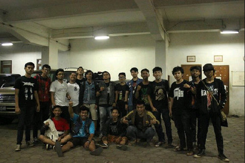 NgoakBrothers's profile picture. Sekumpulan Manusia aneh yang terdapat di Jln. Berlian 13, Jatikramat, Pondok Gede, Bekasi,Jawa Barat, Indonesia,Asia,Bumi! #3Batu