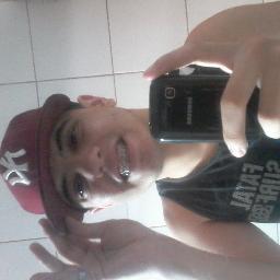Garota se eu te pego te envergo você vai pirar você vai gamar ♪ :3