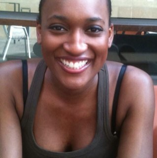 SistaRyg's profile picture. Made in France with Haïtians ingredients, Mange 100% gras, salé, sucré. Métabolisme de rêve!