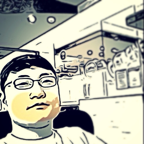 ''어떤 사람에게는 눈앞의 보자기만한 시간이 현재이지만, 어떤 사람에게는 조선시대에 노비들이 당했던 고통도 현재다. (..) 한 사람이 지닌 감수성의 질은 그 사람의 현재가 얼마나 두터우냐에 따라 가름될 것만 같다.'' 밤을 선생 삼아 이 글쓴 작가의 두터움을 20년 뒤 넘어보겠습니다.
