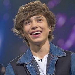 Loved Union J from day one! | Co-owned by Maddy and Emily | Josh FINALLY tweeted 18/2/13 | Met the boys TWICE on 21/2/13 :D | The boys followed 26/2/13 :)