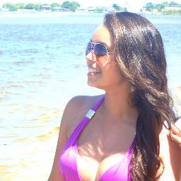 Tatiane Lopes, Fisioterapeuta, 23 anos.
