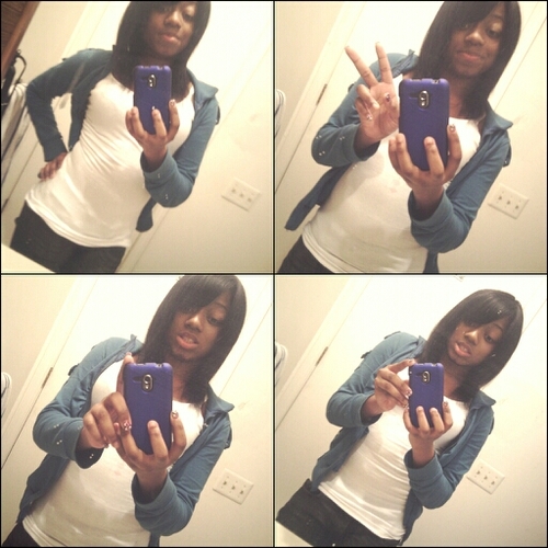 lovable_manii's profile picture. 