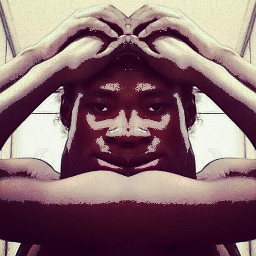 17/School/More Outgoing/ Music/ Friends/Love/Food/Tumblr/RealityTv Addict/ Shoes/My Phone
/ Keep calm &nd Obey bitch