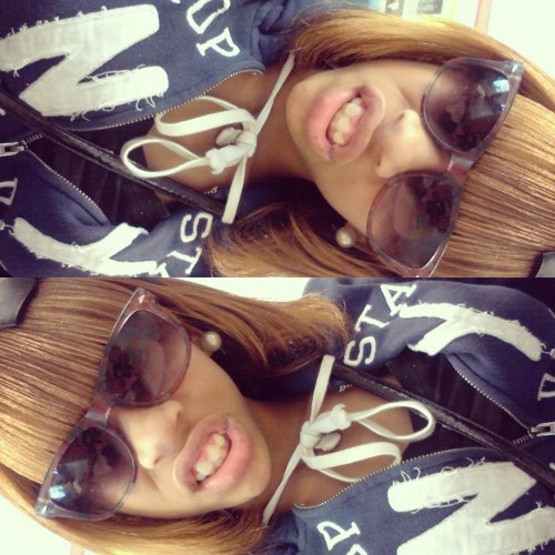 love dont love nobody .. but follow my kurii leann @PinkDolphinss_ ☆
